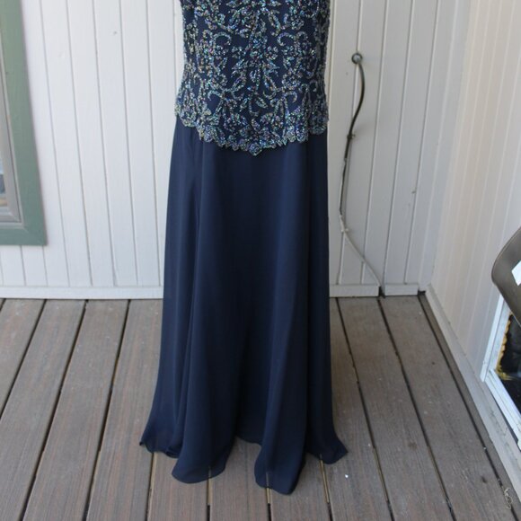 Beautiful J KARA Formal Beaded Sequin Long Dress Teal Sleeveless Size 16 EUC! - Picture 2 of 5